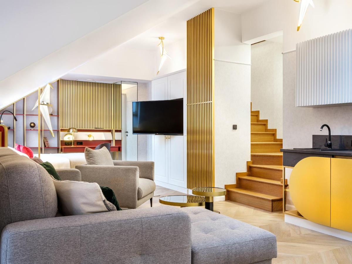 Golden Queen Deluxe Jacuzzi Apartments - Old Town Краків Екстер'єр фото